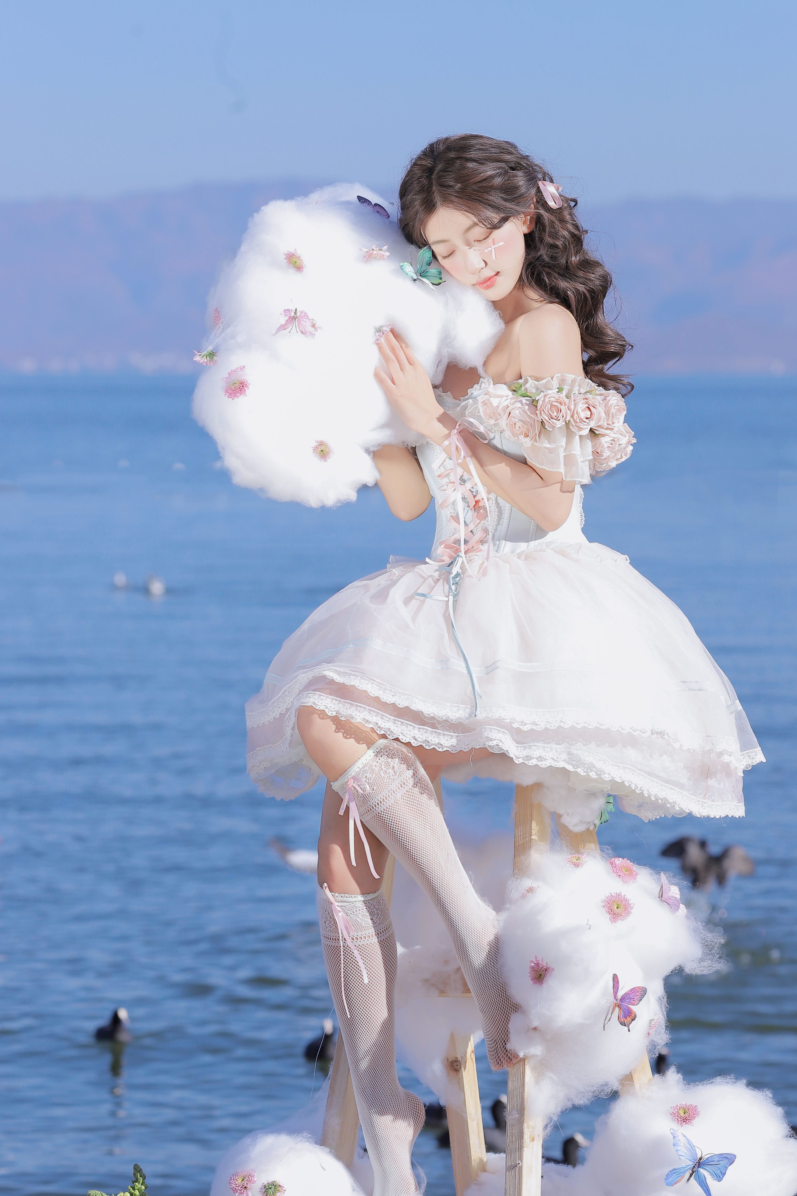 少女的云端梦境_燕燕有梨涡 – 写真美图作品在线欣赏