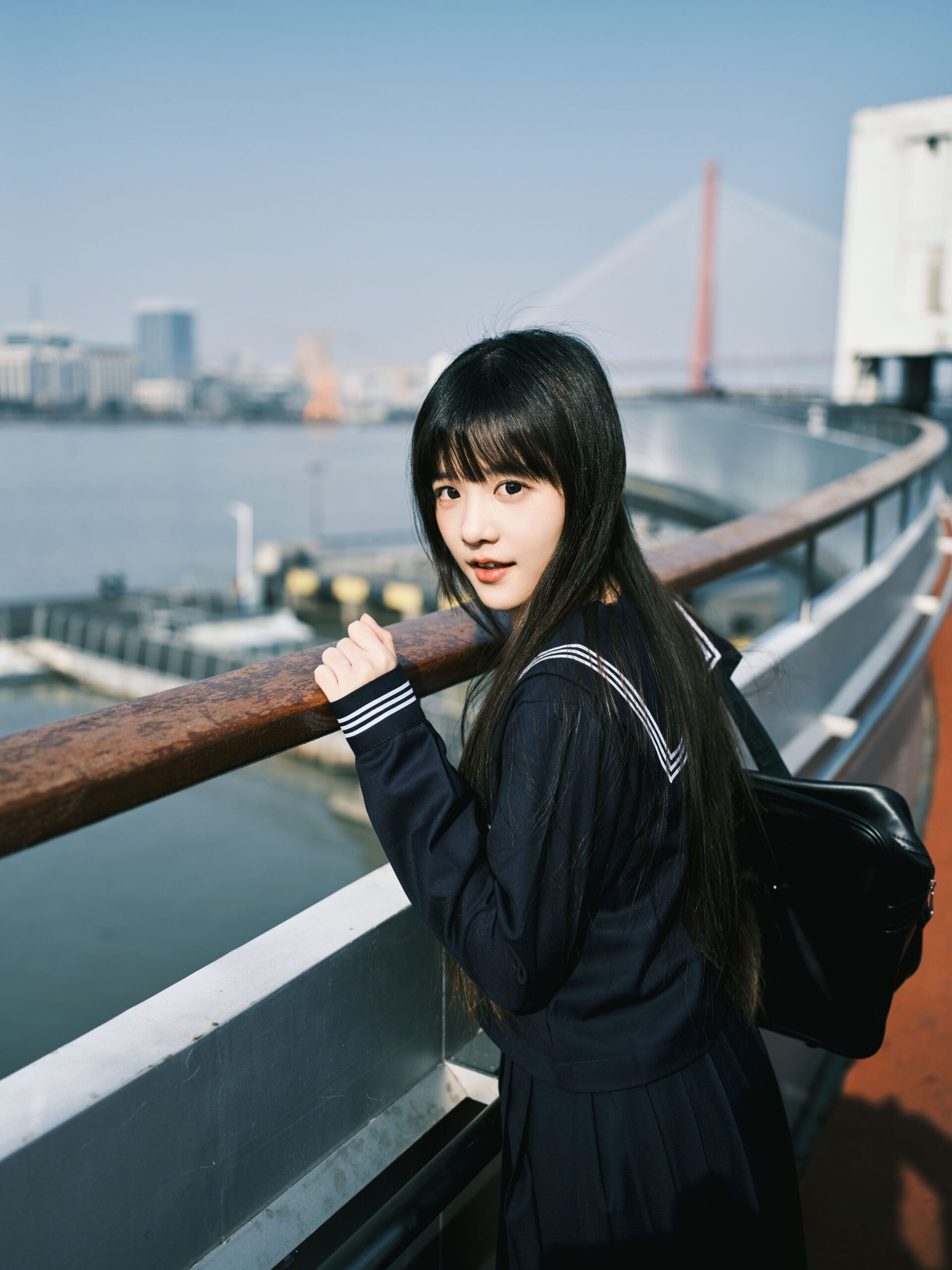 轮渡夜景之美:宵宵喵写真作品在线赏-远影归灯