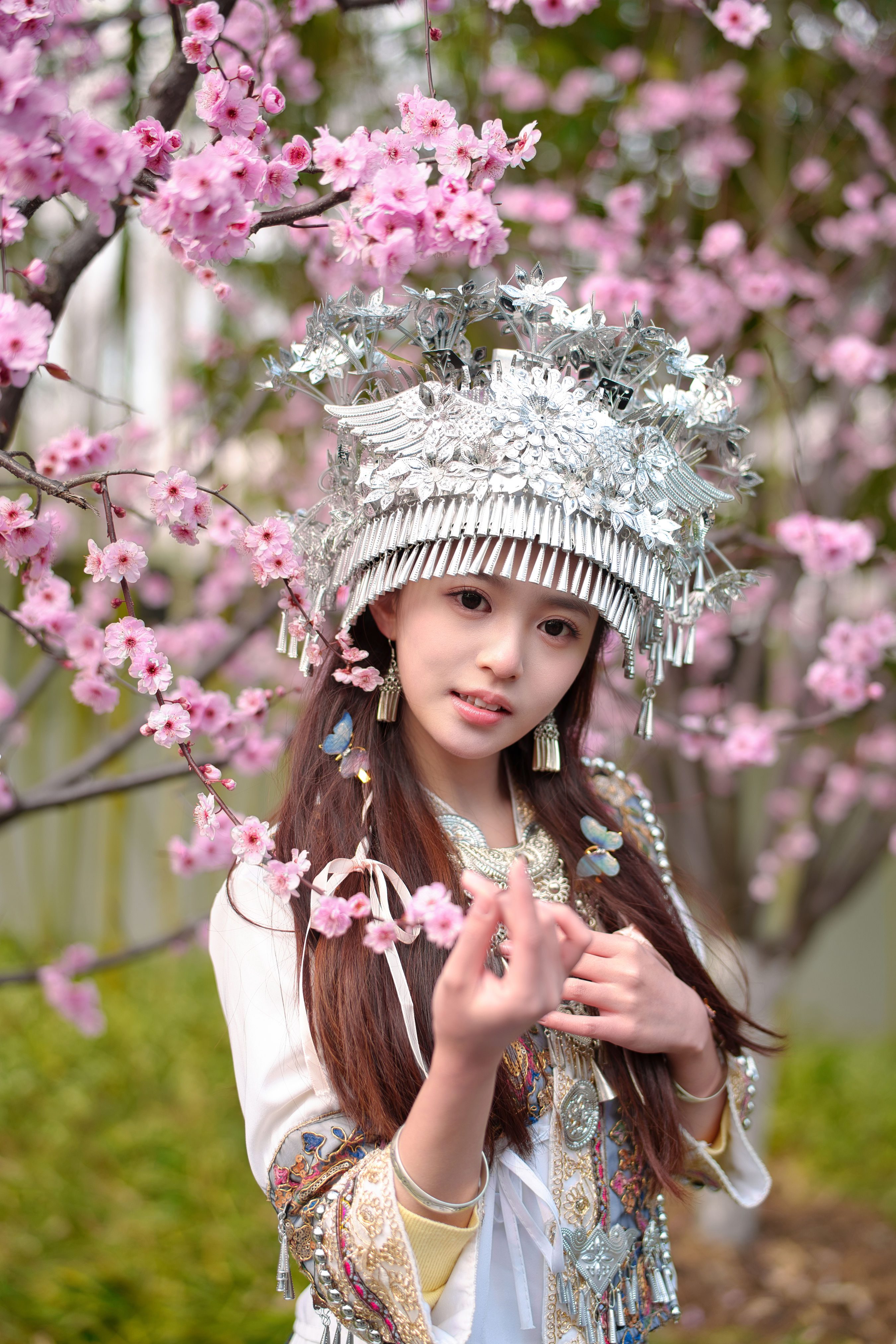 苗家小可爱_小亿 – 美图作品图片欣赏