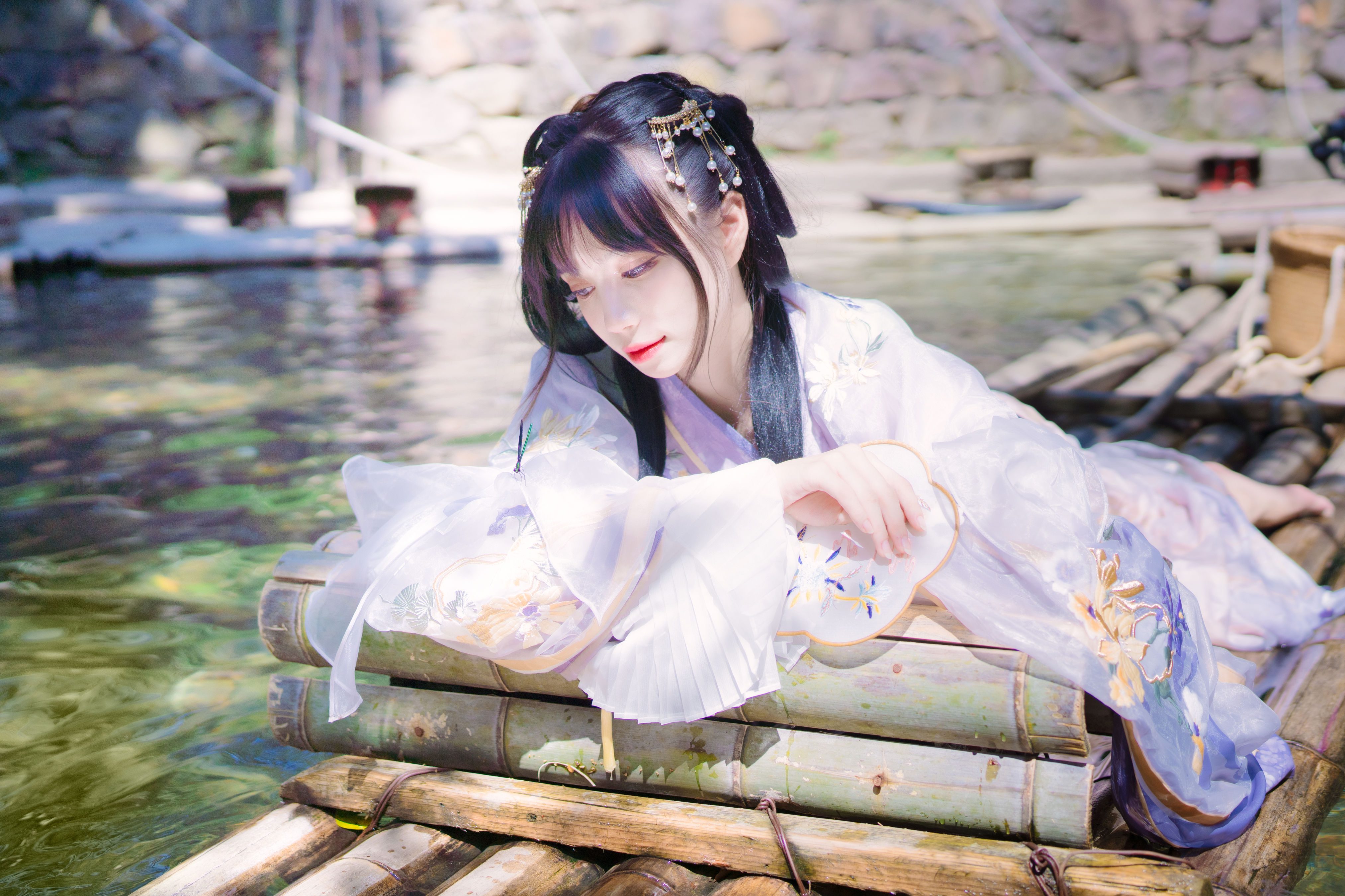 泛舟溪上_贰加六 – 写真美图作品在线欣赏