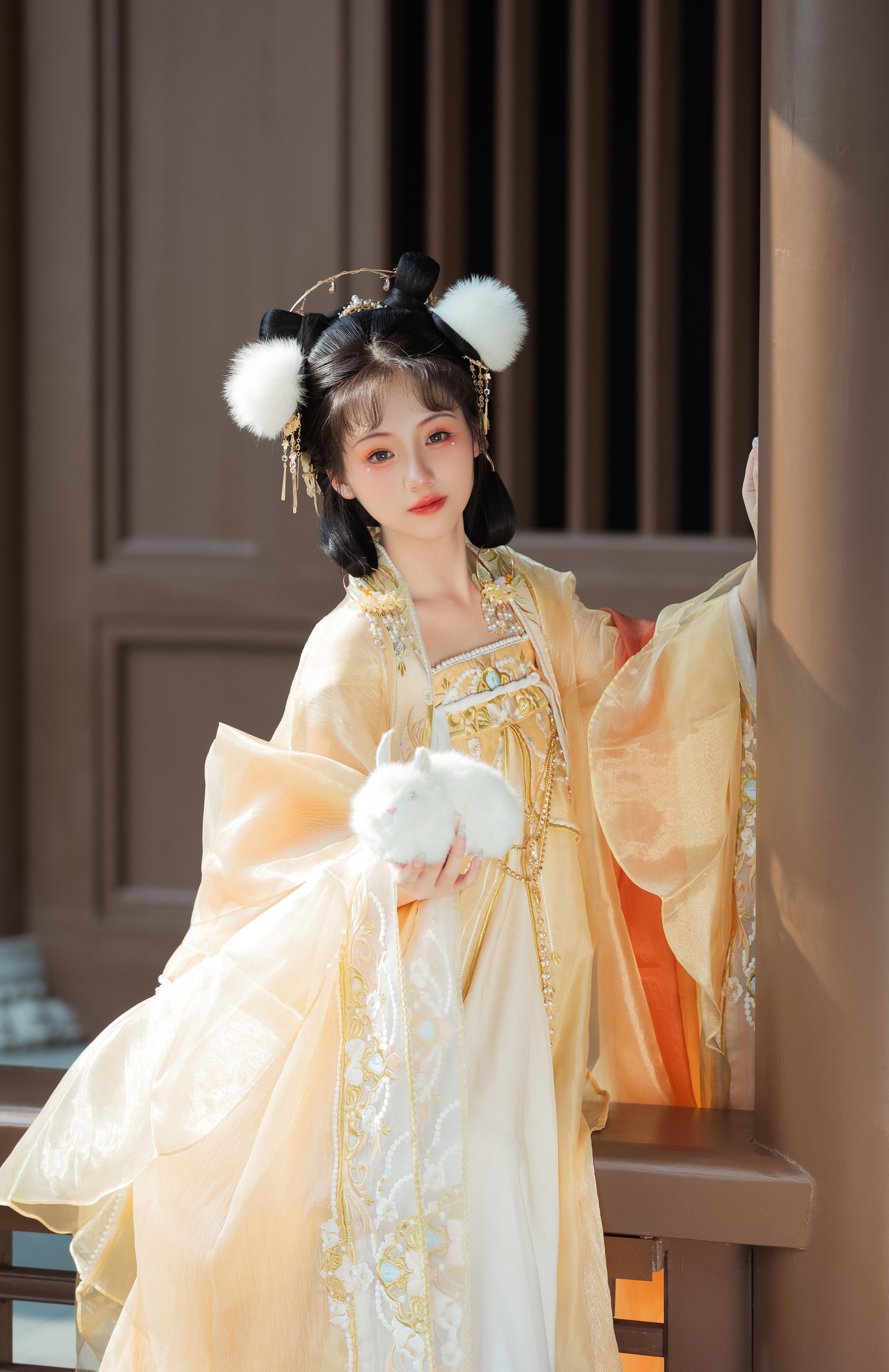 玲珑玉兔_一只年糕精 – 美图作品图片欣赏