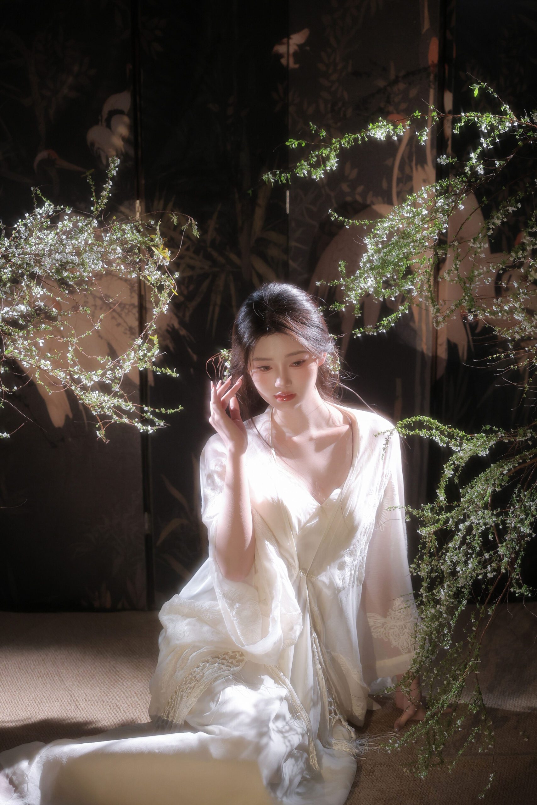 春日幻梦·佳怡的温柔时光-远影归灯