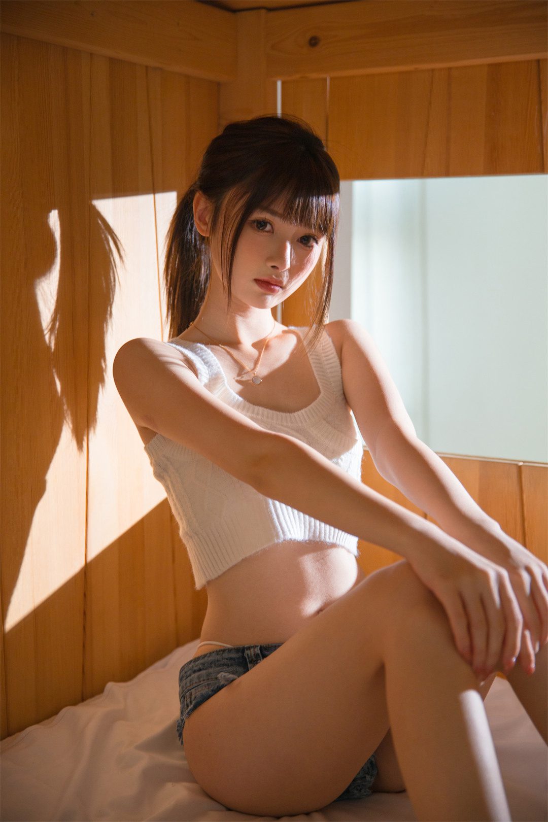 我在人间贩卖黄昏，只为收集时间的温柔去见你