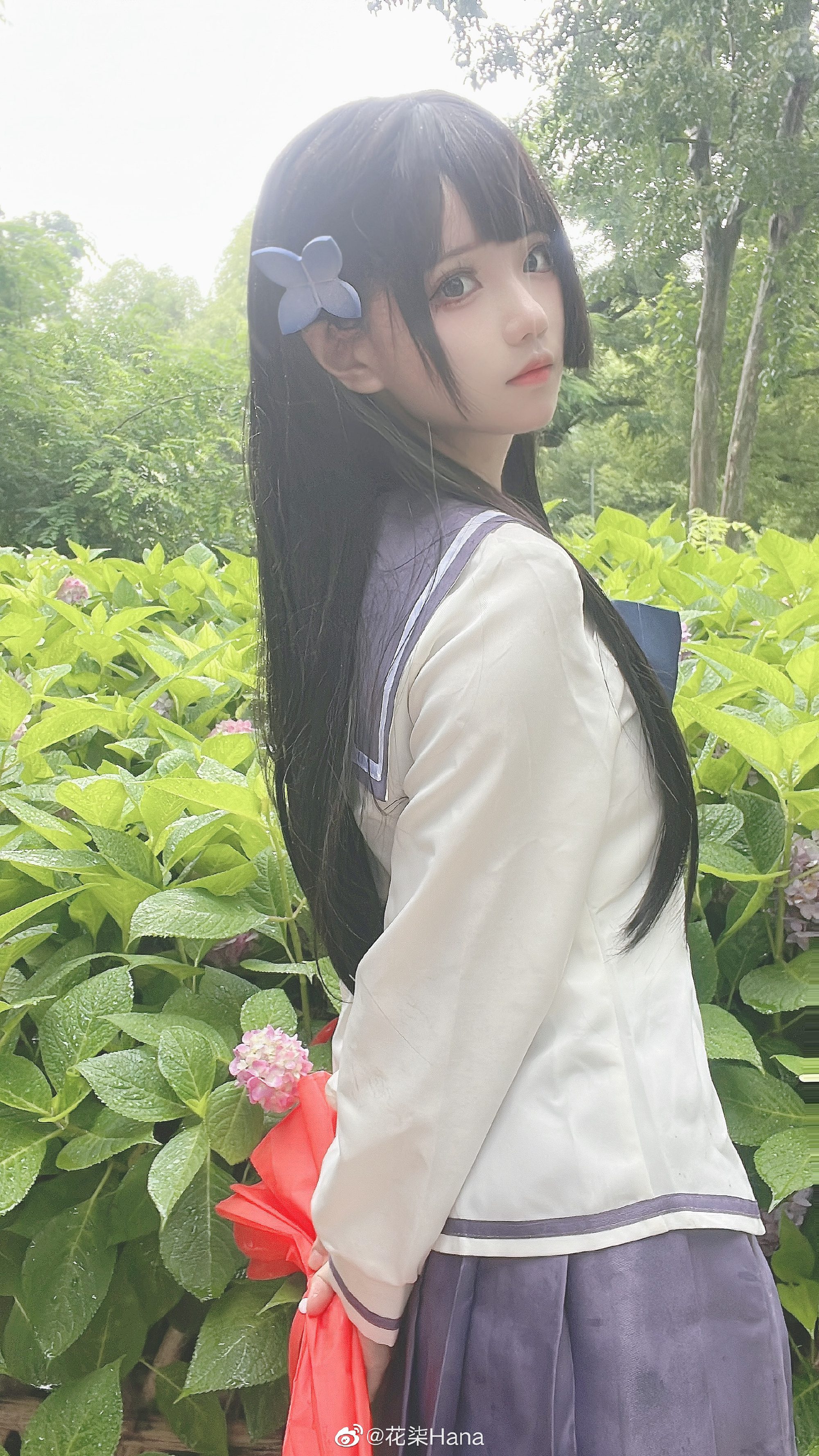 就像是柔软的心灵会发出暖暖花火，如此美好