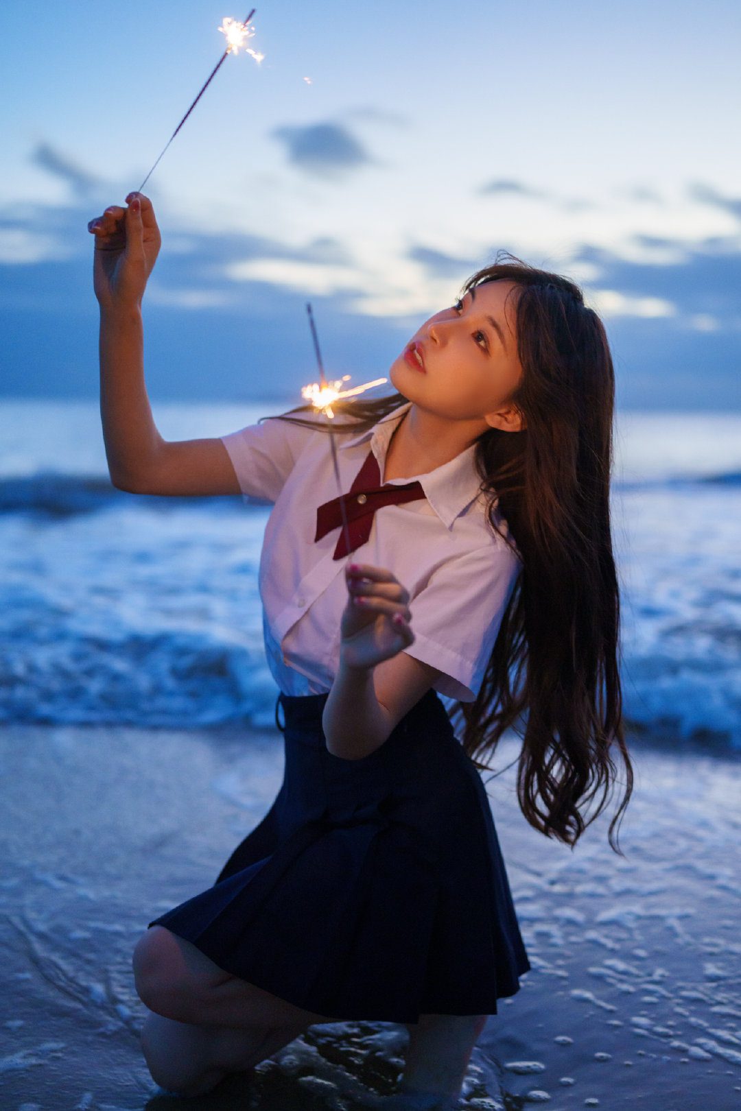 希望今年还有机会去三亚看看海，看看海边的日落