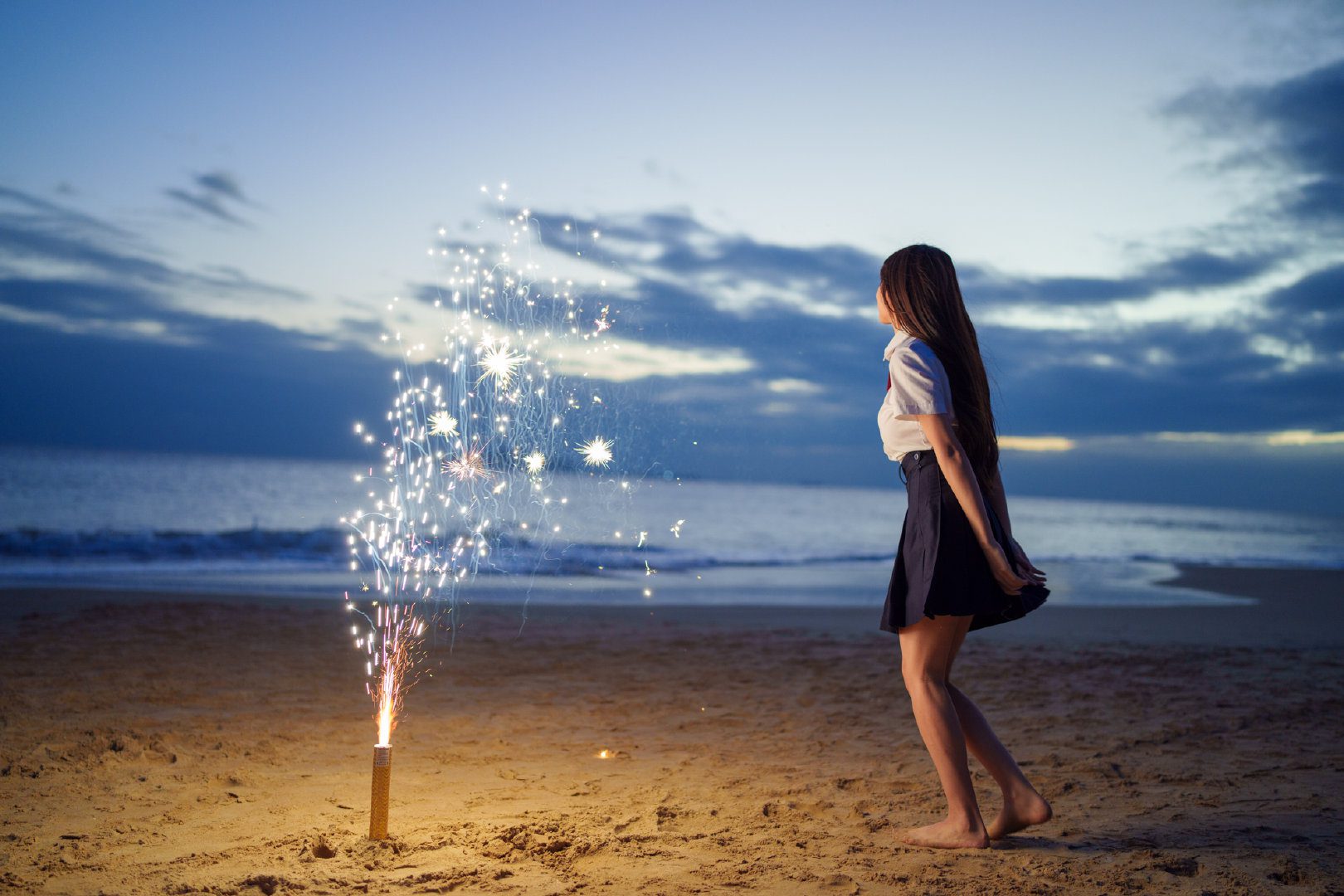 希望今年还有机会去三亚看看海，看看海边的日落