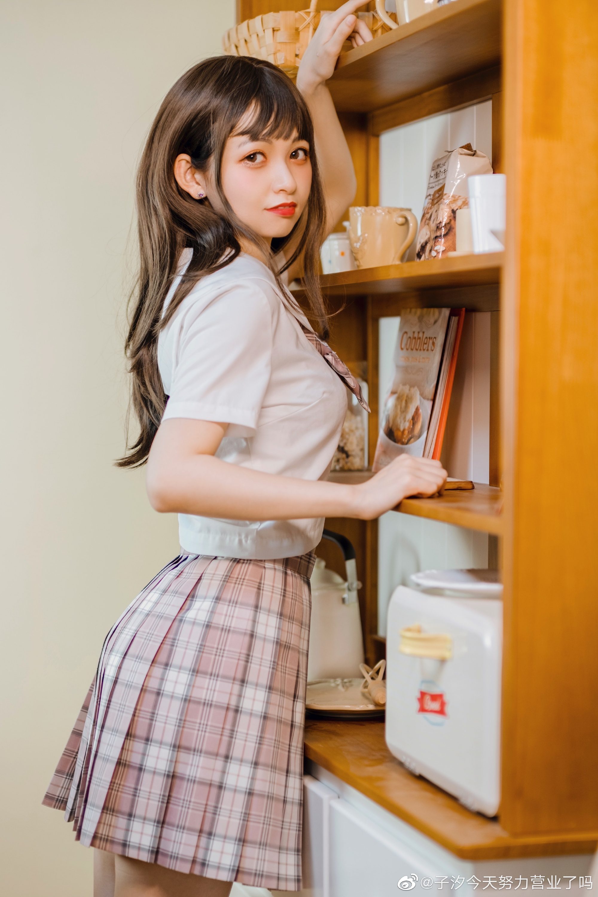 即使跌入深海，奇遇也会出现在抬头的瞬间