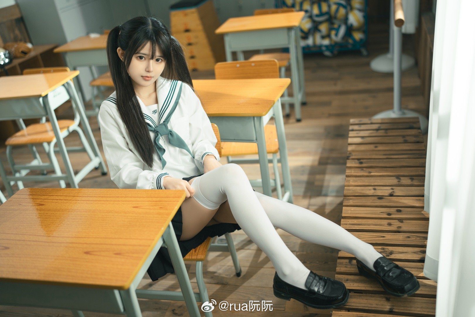 如果能不长大该多好，可是时光在背后挡住退路