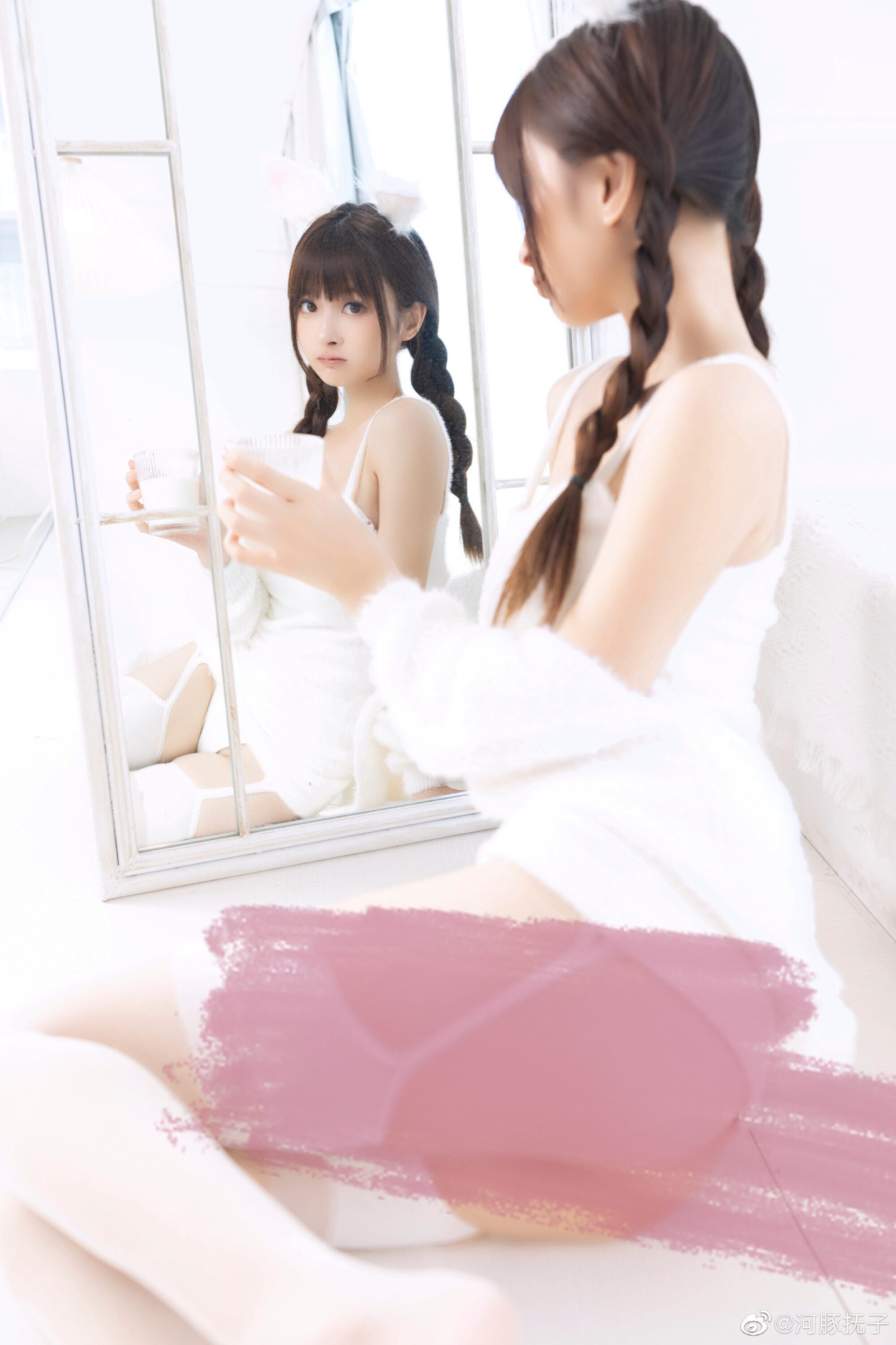 少女写真 ??? “小白兔白又白～