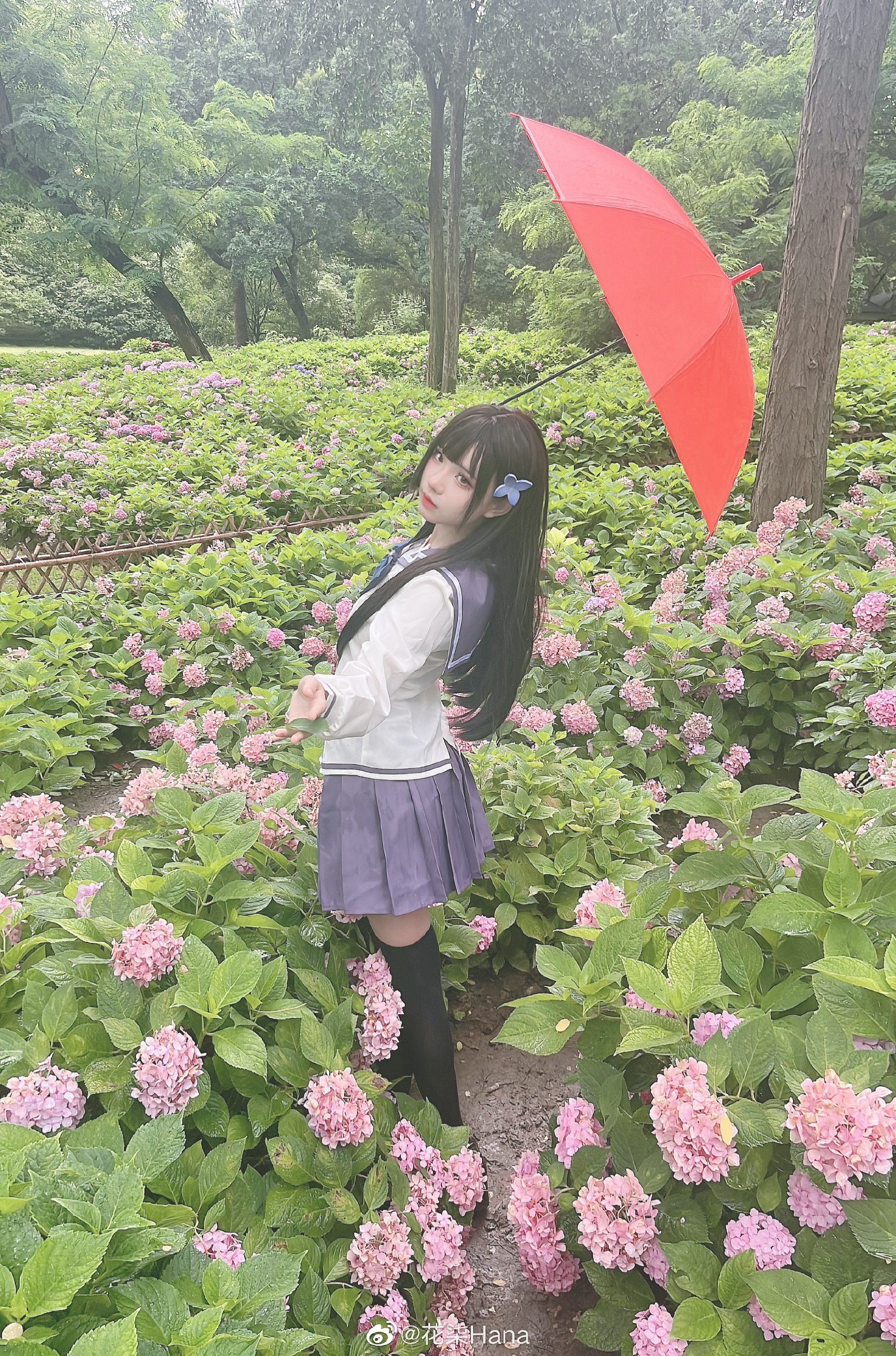 就像是柔软的心灵会发出暖暖花火，如此美好