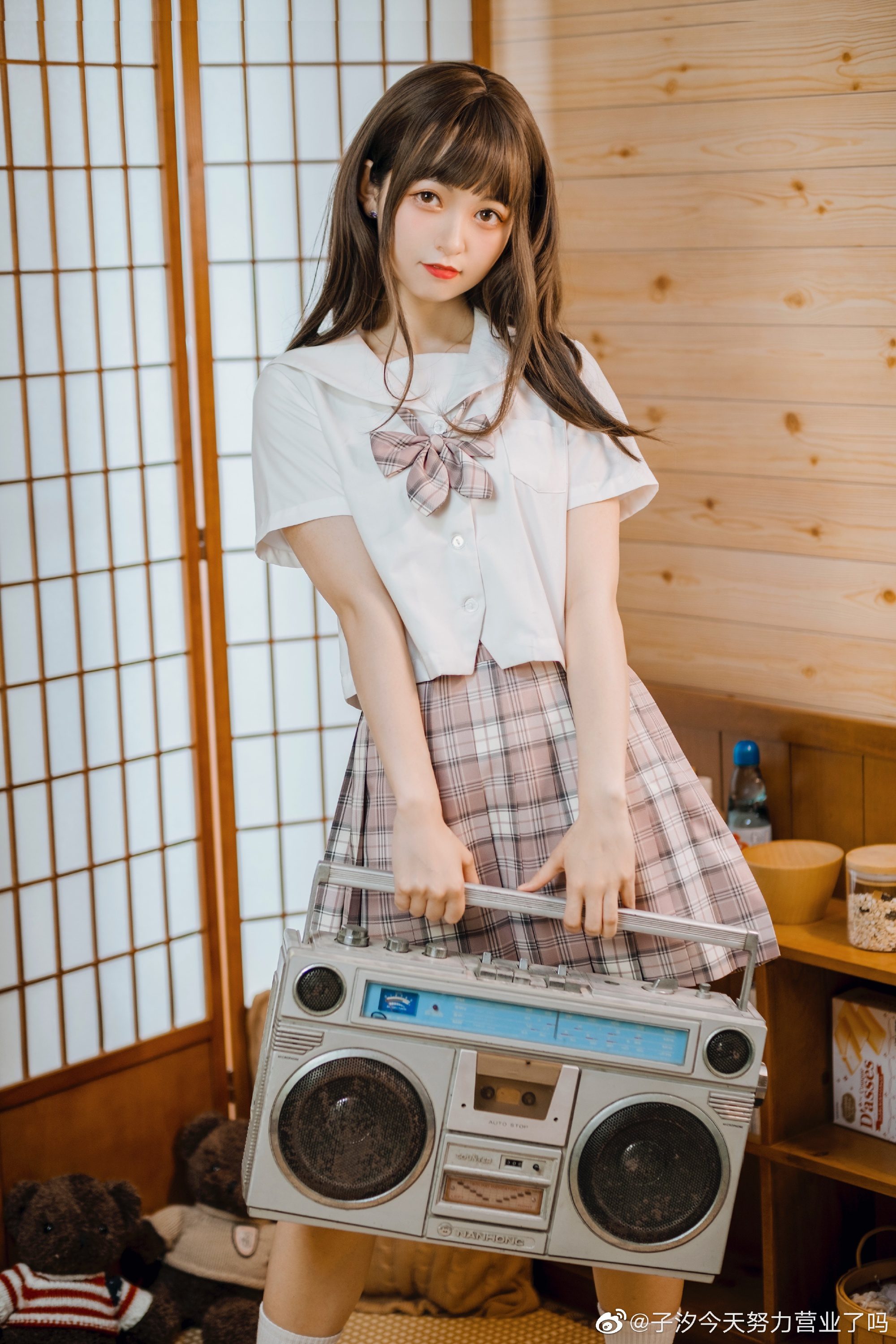 即使跌入深海，奇遇也会出现在抬头的瞬间