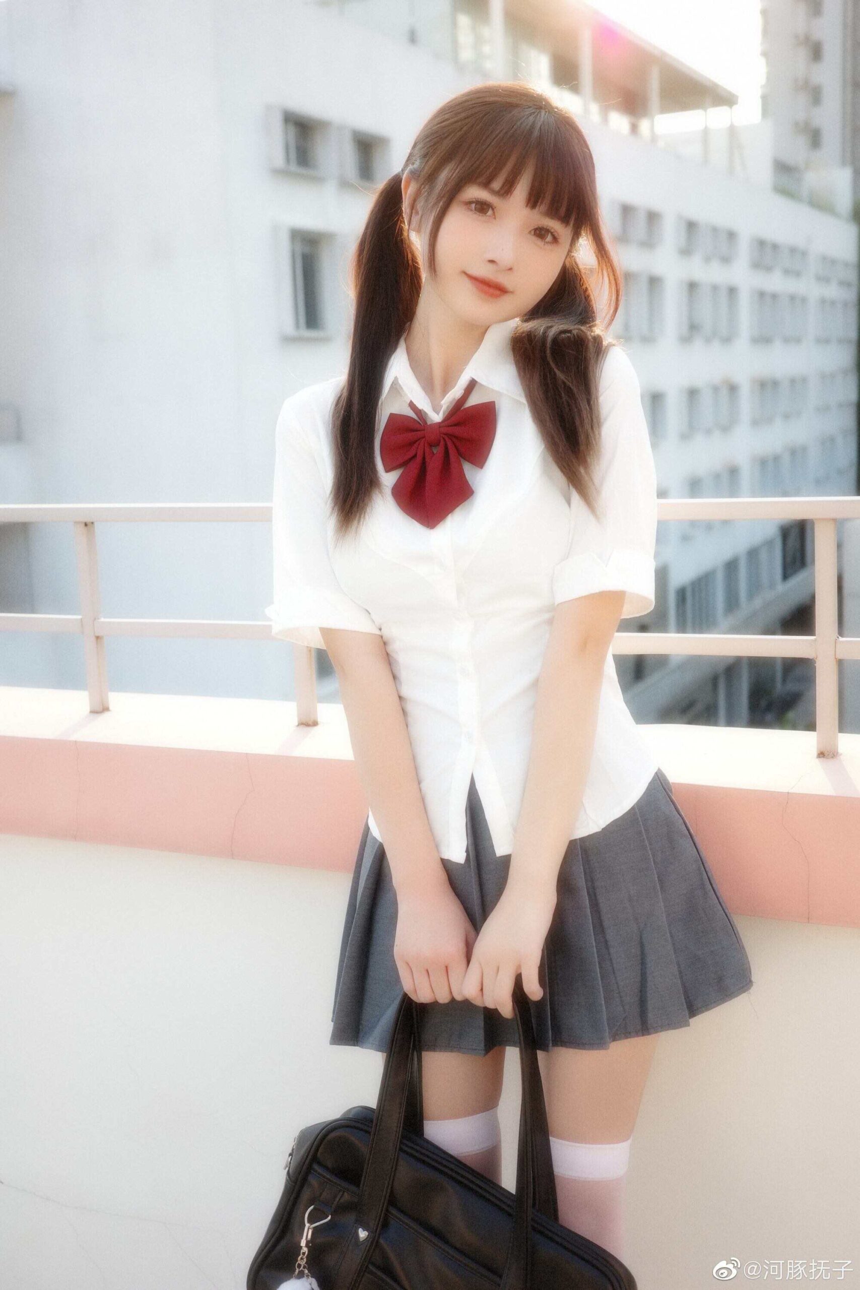 人间贩卖浪漫❤️愿你平安,若快乐太难-远影归灯