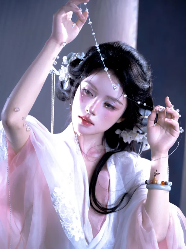 图集｜白纱晶泪 · 仙气汉服棚拍人像（10P）-远影归灯