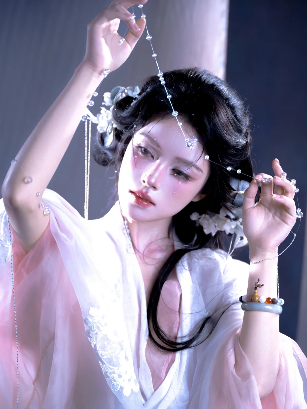 白纱晶泪 · 仙气汉服棚拍人像(01)