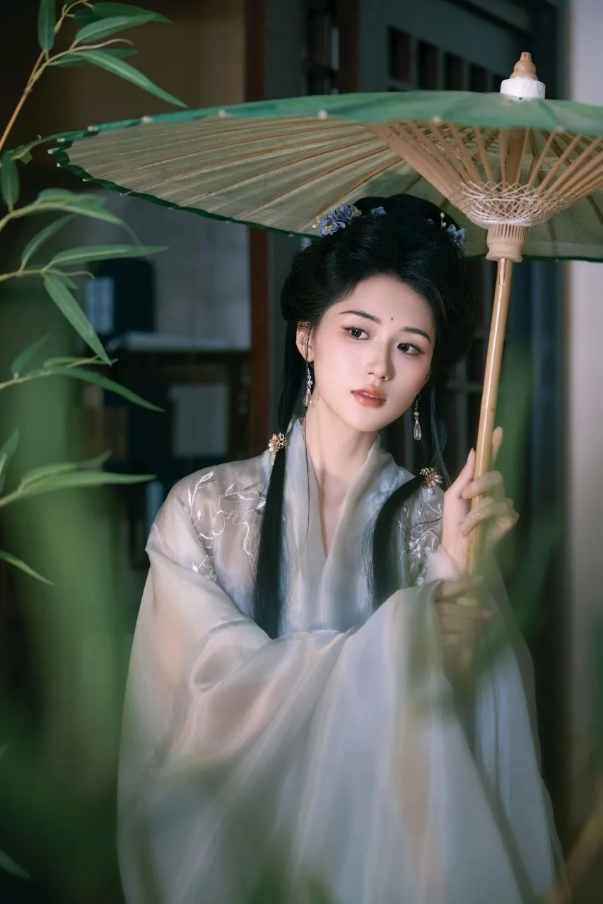 青纱斗笠撑伞 · 竹影宋制汉服写真（03）
