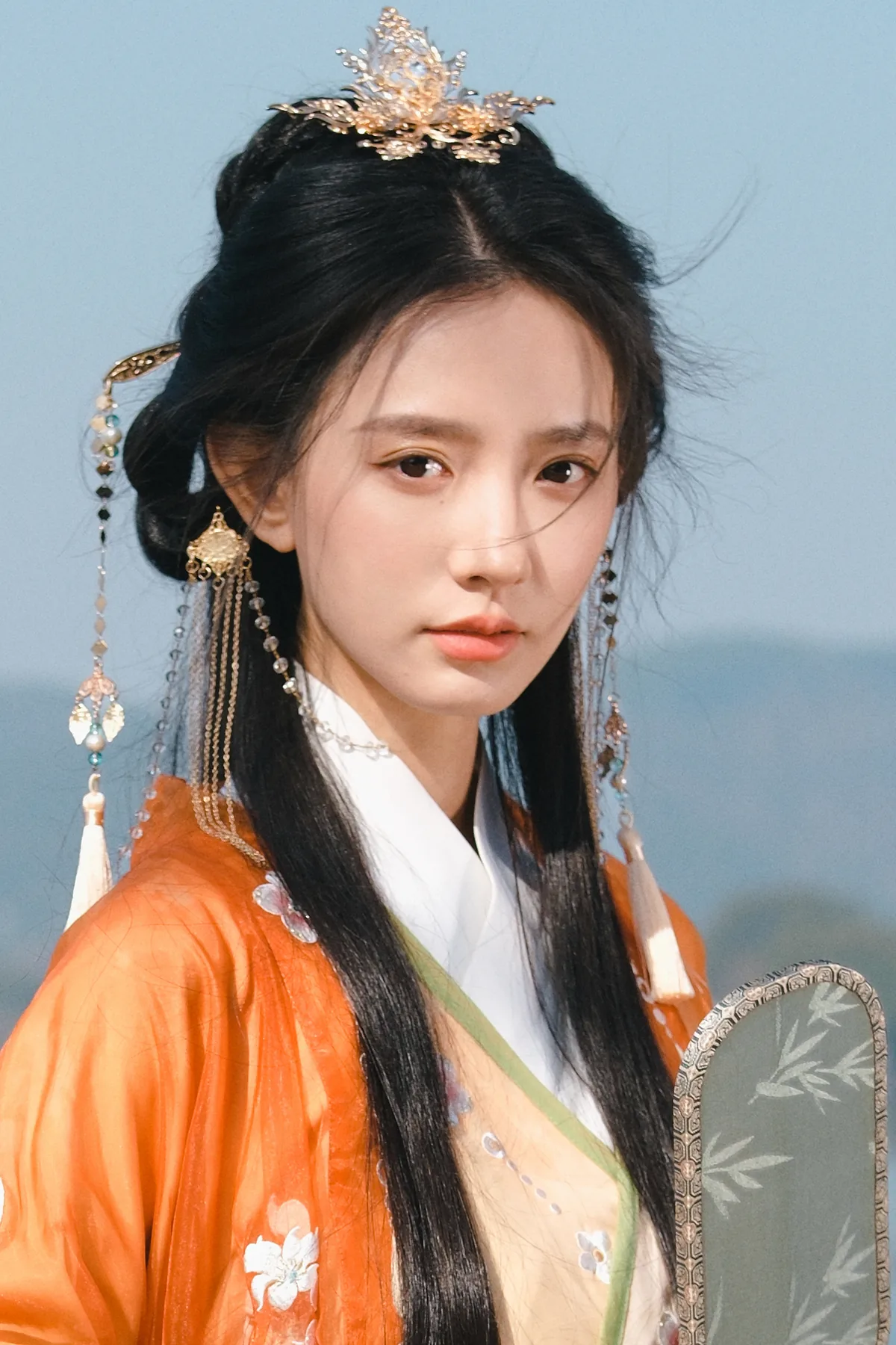 橘衫执扇 · 古风汉服外景人像写真（01）
